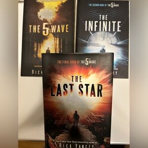 5th Wave complete series.